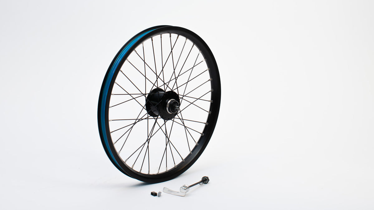 Bullitt voorwiel · FR32 · Alfine dynamonaaf · foto 1